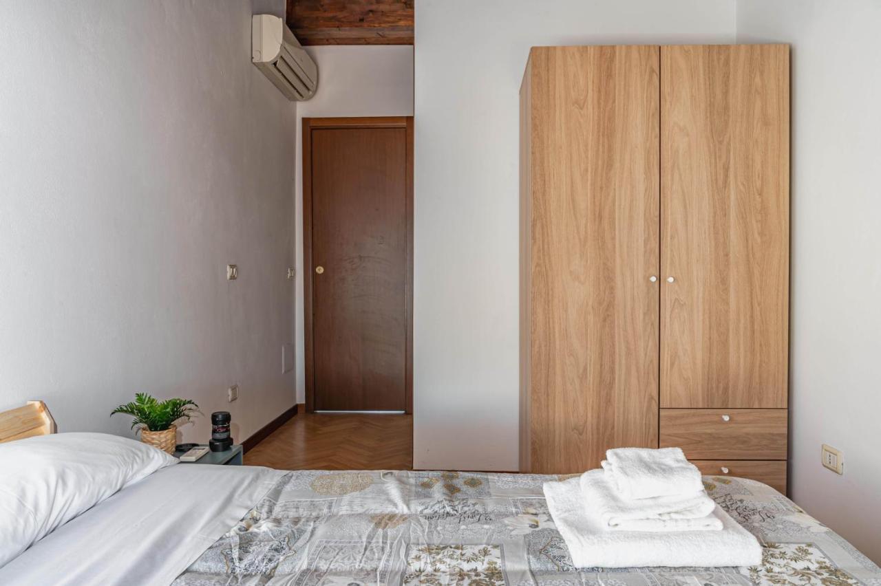 Parma Parco Ducale Duplex Apartment With Parking المظهر الخارجي الصورة